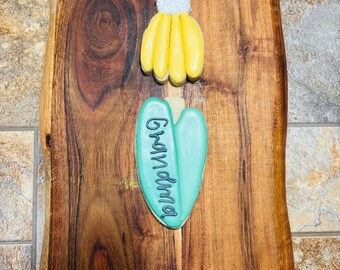 Personalized Daisy Cookies – Hand Decorated Royal Icing, Mother's Day Gift