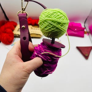 Mini Pink Leather Wrist Yarn Holder
