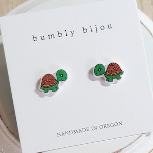 TURTLE Earrings / Hypoallergenic Titanium Post / Turtle Earrings Kids Girls Cute Stud Earrings Women Present Birthday Gift Turtle Earrings
