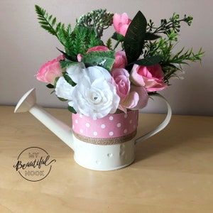 Mother&#39;s day, Valentine&#39;s day, Rose Floral Arrangement