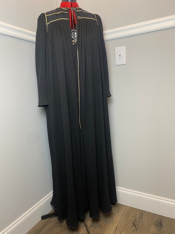 Vintage Robe and Gown Set - image 3