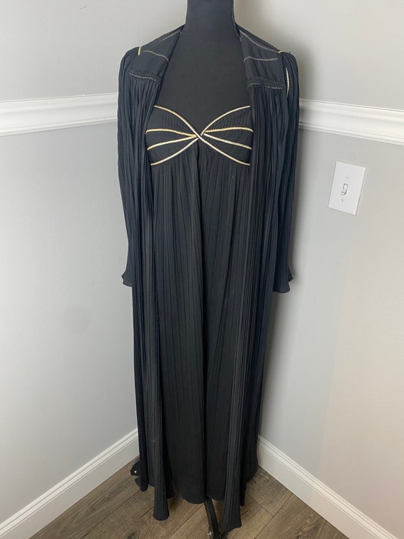 Vintage Robe and Gown Set - image 2
