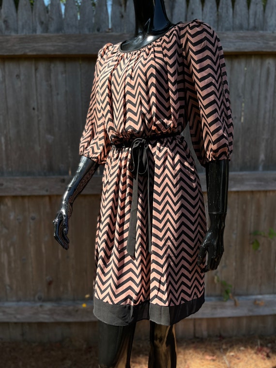 Twin Peaks / Chevron Print Dress, Cocktail Monogr… - image 2