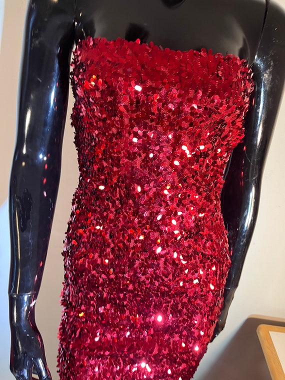 Sequins Raspberry petite dress - image 3