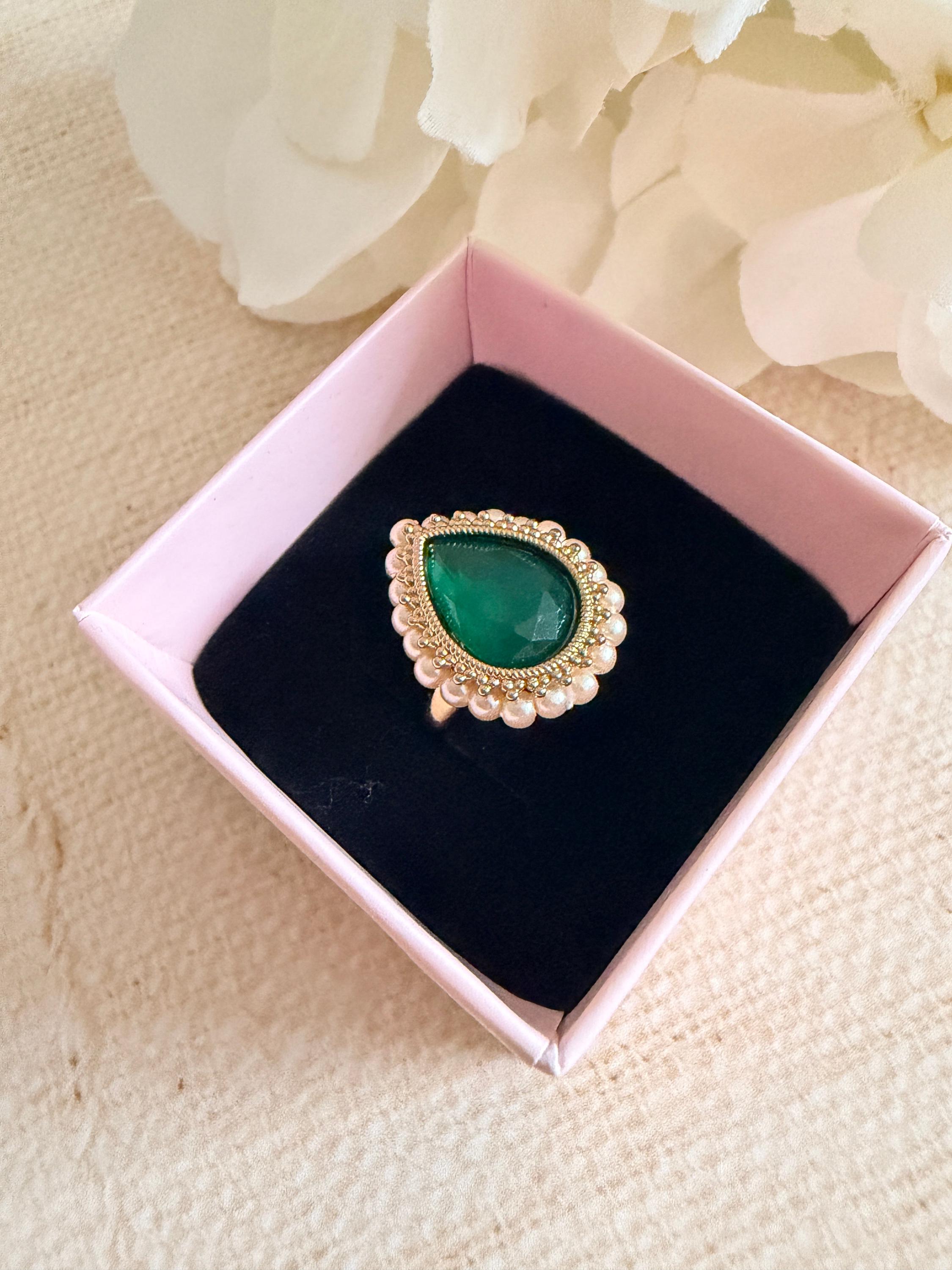 sachin and babi light blue dress Emerald Green Dress Gold Accessories Jewellery Black Dress With Emerald  Green Accessories Formal