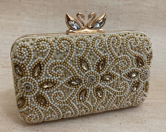 GOLD Indian Clutch Bag•Indian Clutch•PEARL CLUTCH•Pearl Purse•Handcrafted•Women's Handbag•Clutch•Statement Clutch•Handcrafted Pearl Work