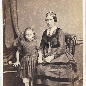 Edinburgh Mother & Daughter