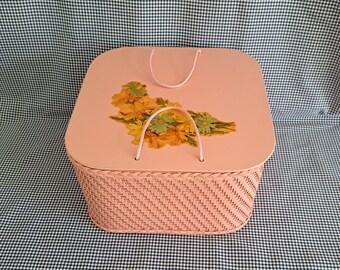 1950's Pink Princess Wicker Sewing Basket, Floral Bouquet Design, Cord Handles, Cottage Chic Style, Excellent Vintage Condition
