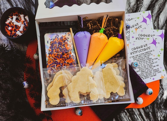 Hocus Pocus DIY Cookie Kit  Sugar Cookies  Royal Icing