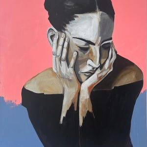 Peut inclure: Peinture à l'huile d'une personne appuyant sa tête sur ses mains. Le visage de la personne est divisé en deux moitiés claires et sombres. L'arrière-plan est divisé en rose et bleu.
