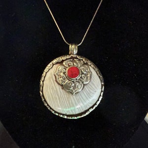 Shell Tibetan Silver Pendant | Ethnic jewelry| Nepal Jewelry | Tibetan Jewelry(0052) pendant only