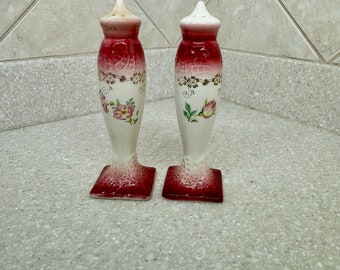 Vintage Floral Porcelain Salt and Pepper Shakers with Red Gradient Base - Elegant Dining Table Accessories