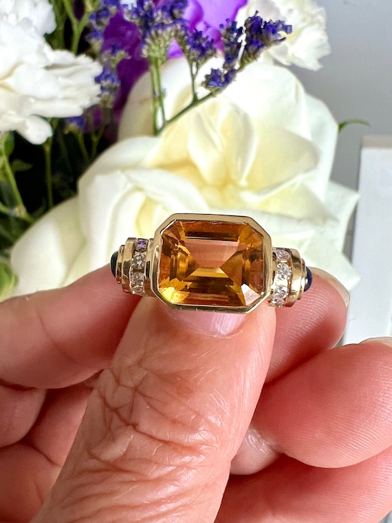 Citrine and diamond ring