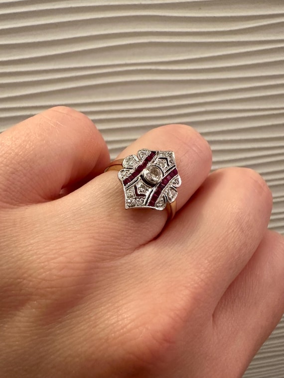Art Deco diamond ruby ring - image 2