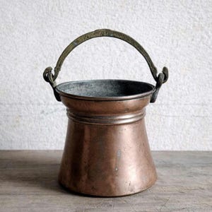 Cauldron Antique Copper with Bronze Handle • Small Rustic Copper Pot • French Farmhouse Decor