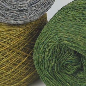 Soft Donegal tweed yarn, tweed yarn, 100% merino wool yarn, fingering weight, Pure wool. Merino wool,Yarn for knitting.