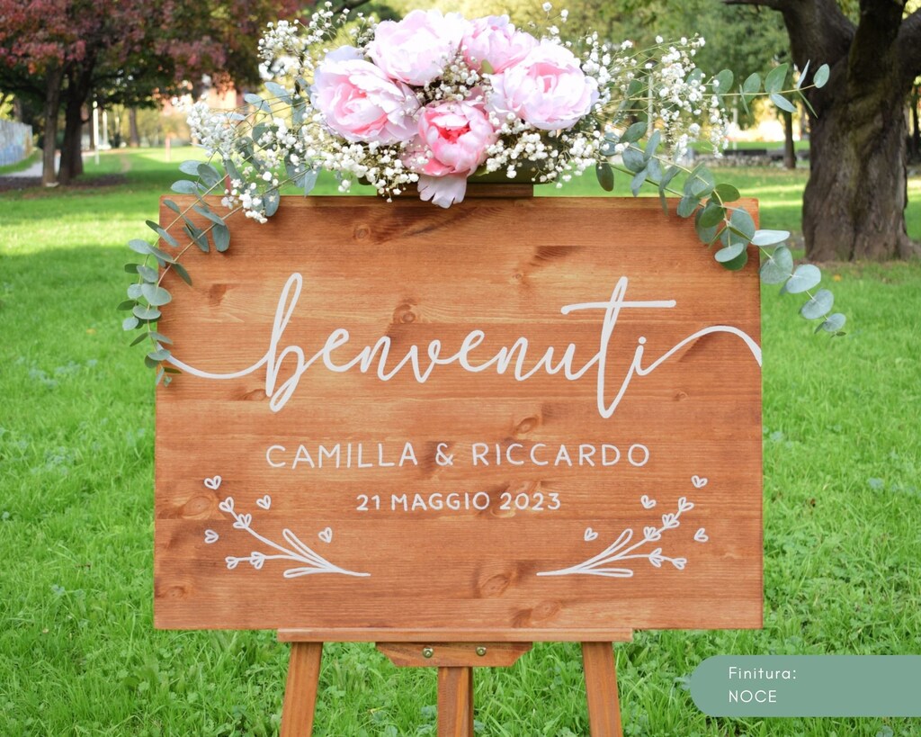 Cartello Di Benvenuto In Legno A Forma Di Cuore Con Cicogna E Bambino - Targa Per Porta, Decorazione Nascita, 13x12 Cm