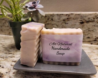 Lavender swirl handmade Soap (bath soap size)