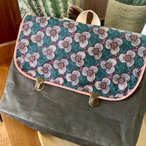 Cartable petite fille en velours côtelé gris fait main