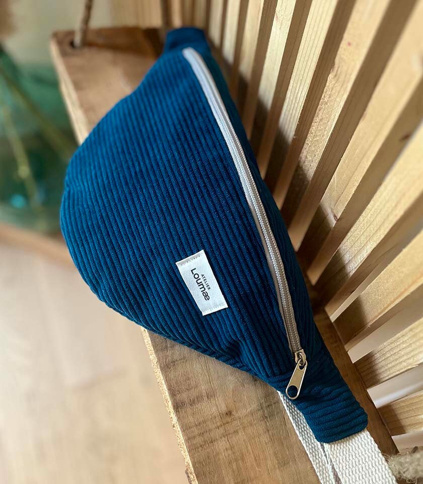 Duck blue corduroy fanny pack