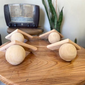 Beech Wood Ball Furniture Feet - Sofa, Bed & Cabinet Legs (Set of 4)