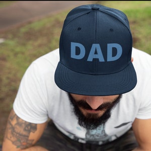 Dad EMBROIDERED Hat Cap, Gift for Dad, Dad Baseball Hat, Hats For New Dad, Father&#39;s Day Gift, Gift for Husband Baby Announcement, Dad To Be