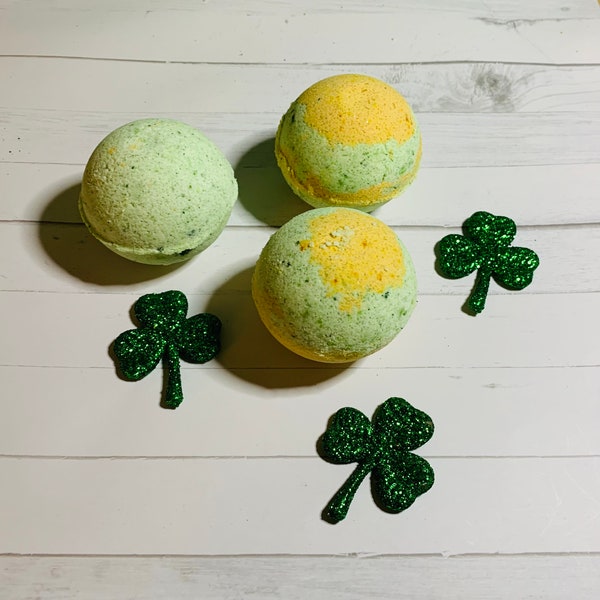 Green And Gold Lucky Bath Bombs/ St. Patrick’s Day/ Bath Bombs/ Pinch Proof/ Lucky Bath Bombs