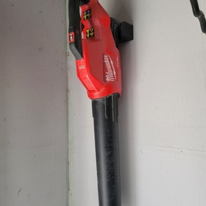 Wall Mount For Milwaukee M18 Leaf Blower - 2724-20