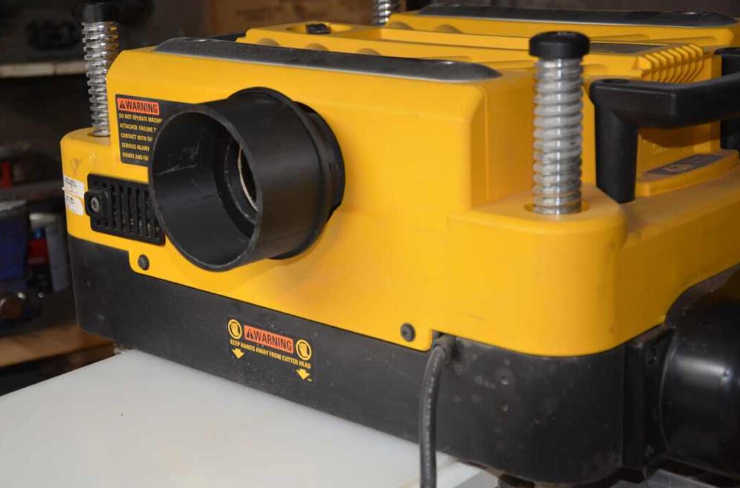 Improved Dewalt DW735 Replacement OEM Dust Port for 4 Inch Dust