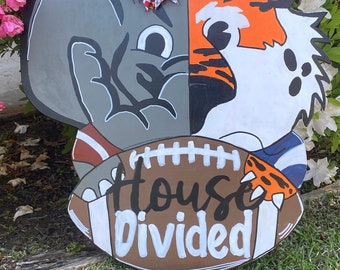 House divided Alabama / auburn Door Hanger FOOTBALL