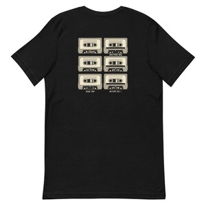 Camiseta de mixtape de casete de los 90, camiseta de papá de la música - Tinta crema con cuadrícula de cinta retro imagen 7