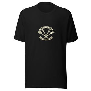 Grill Father Tee BBQ Dad Gift Crest - Funny Cream Ink Bella Canvas Tee 画像 1