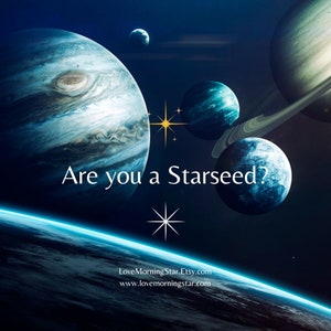 Può includere: Opera d'arte digitale con pianeti e stelle in una scena cosmica. L'immagine include il testo "Are you a Starseed?" e un indirizzo web. La tavolozza dei colori comprende blu, verdi e oro.