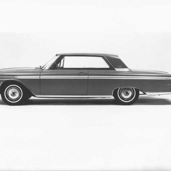 1962 Ford Galaxie 500 XL Hardtop Press Photo & Release 0035