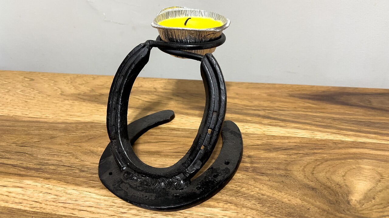 Horseshoe Candle Holder, rustic candle holder, outdoor candle holder, eco-friendly candle stand, horseshoe candle stand, rustic candle stand