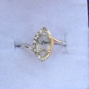 Natural Green Moss Agate Ring- Sterling Silver Ring- Agate Engagement Rings For Women- Vintage Promise Ring Green Gemstone Gift For Her
