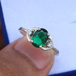 Emerald Ring Sterling Silver Ring Green Gemstone Engagement Ring Promise Ring May Birthstone Anniversary Birthday Gift For Her
