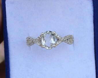 Elegant White Topaz Ring - Dainty Gemstone Jewelry