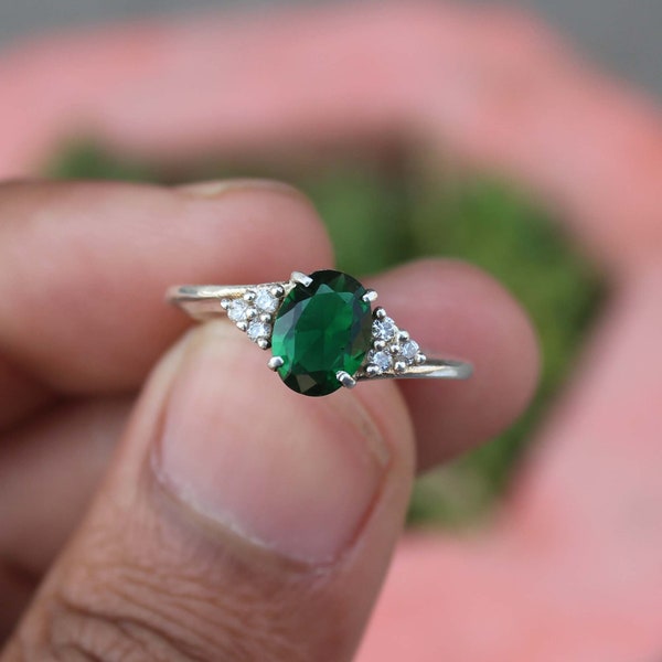 Lab Created Emerald Ring- 925 Sterling Silver Ring- Beautiful Engagement Ring- Promise Ring- Green Gemstone Ring- Anniversary Gift For Her