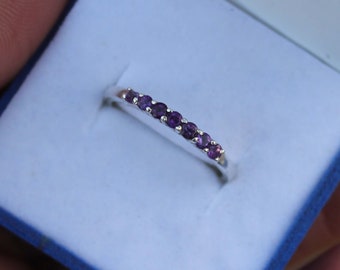 Anillo de amatista natural en plata de ley 925, hecho a mano