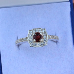 Garnet Ring Garnet Silver Ring Handmade wedding Gift Red Garnet Gemstone Ring 925 Sterling Silver Ring Women&#39;s Ring Gift For Her