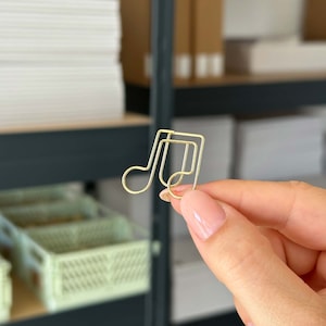 Golden paper clips musical note | 5 Pieces | Metal Paper Clip | Binder Clips | Office Supplies | Stationery