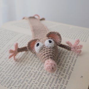 Cottagecore Rat 3D Bookmark, Crochet Bookmark, Gift for a Booklover, Rat Lover, Ratatouille Rat Bookmark, Soft Unique Bookmark, Rats, Mice