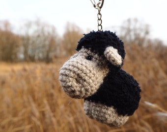 Black Sheep Amigurumi Keychain, Soft Charm, Cottagecore Gift for Kid, Cute Animal Bag Charm, Sheep Zipper Charm, Plush Keychain for Kid