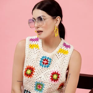 Handmade Crochet Granny Square Tank Top – Colorful Boho Sleeveless Top – Festival Wear – Summer Crochet Top – Vintage Style Vest for Women