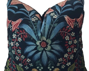 Lilium Navy Floral Scene Pillow Cover
