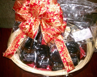 Toasted Wine Fruit Spreads Gift Baskets, Strawberry, Grape, Pepper Spreads, Pepper Sauce, Plum featuring Sangria Wine, Wine Fruit Spreads