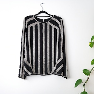 Blusa de georgette negra bordada con cuentas plateadas, años 90, elegante, con cuentas talla M, talla L