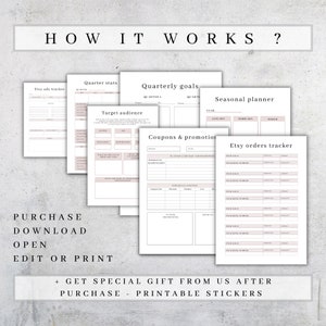 Może przedstawiać: Drukowany planer sklepu Etsy z arkuszami roboczymi do śledzenia reklam, statystyk kwartalnych, grupy docelowej, cel&oacute;w, kupon&oacute;w i promocji, planowania sezonowego i zam&oacute;wień. Planer jest w jasnor&oacute;żowym i białym schemacie kolorystycznym.