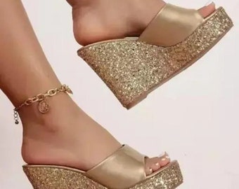 Gold Platform Sandals,Gold Open Toe Platform Wedding Sandal,Gold Shoes Stone Platform Wedge Heels Stylish Design Party Dance Wedding Shoes.